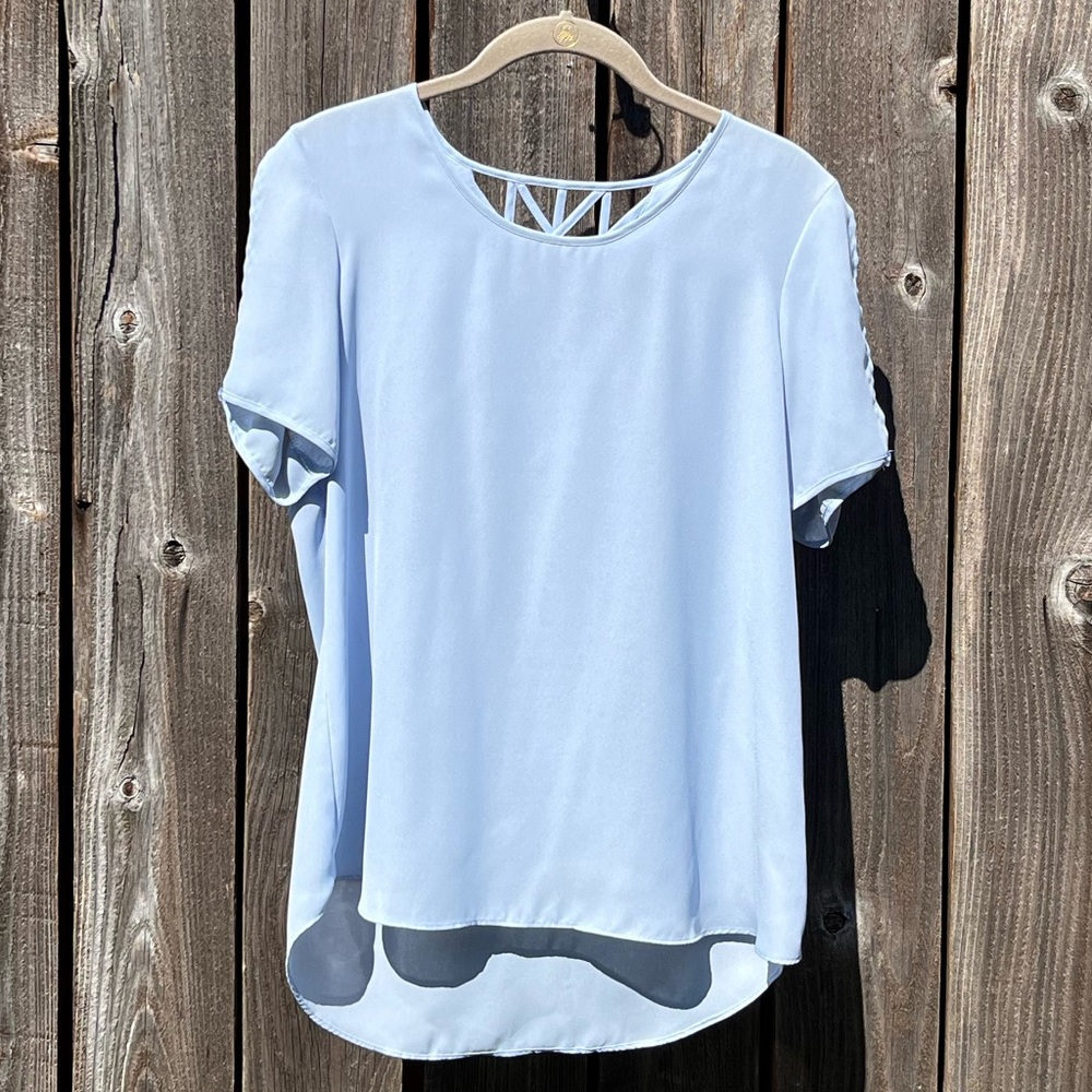 Zac & Rachel top size small